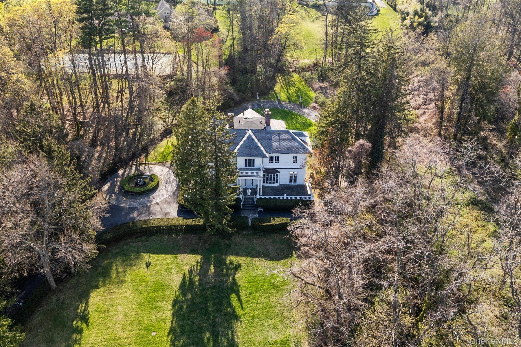 365 East Shore Road Kings Point, NY 11023 - Photo 39 of 44