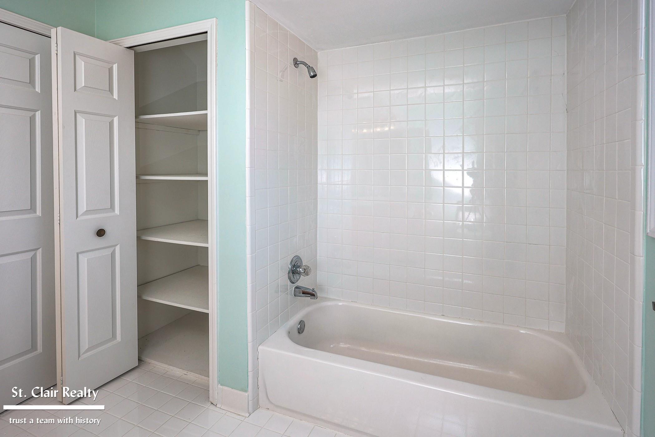 2118 North River Road St. Clair, MI 48079 - Photo 20 of 35