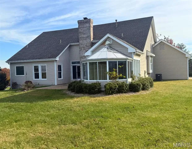 $605,000 | 74 West Meath Ring, Weldon Spring, MO 63304