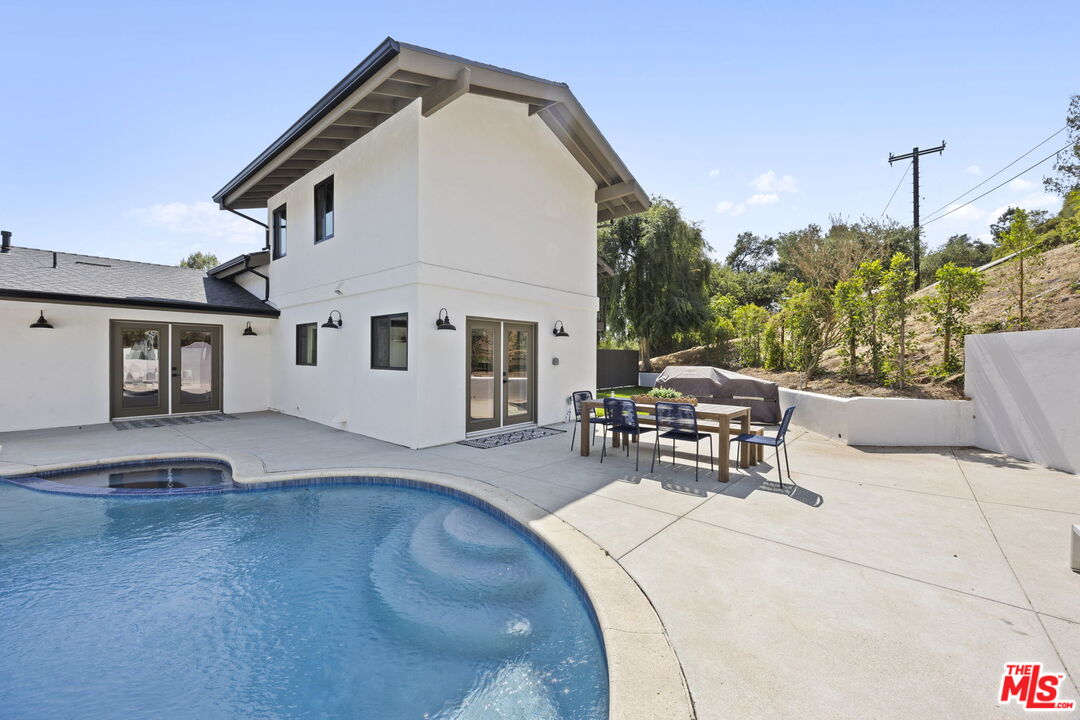 1131 Rancho Drive Ojai, CA 93023 - Photo 53 of 58