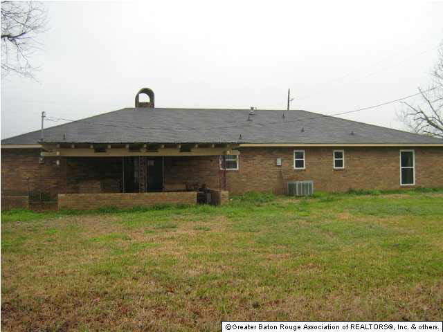 10125 Jack Torres Road Maringouin, LA 70757 - Photo 6 of 6 Gallery Image 6