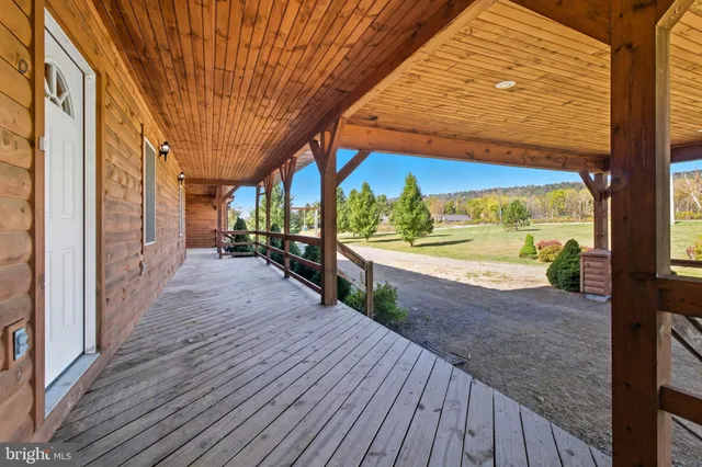 $899,900 | 107 Linkin Park Drive, Spring Mills, PA 16875