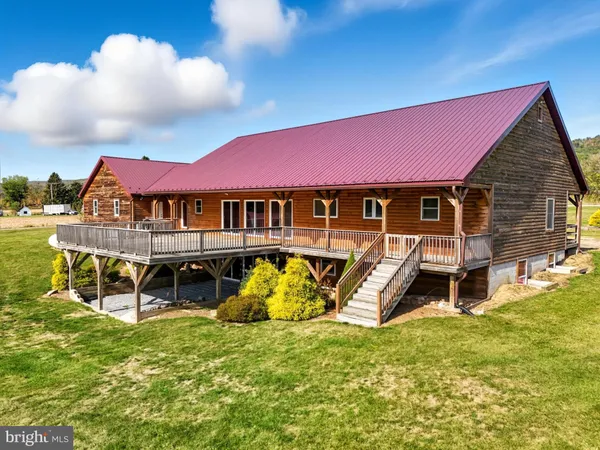 $875,000 | 107 Linkin Park Drive, Spring Mills, PA 16875