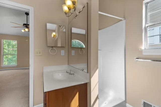 $2,075 | 3525 Park Bluff Lane Northwest, Duluth, GA 30096