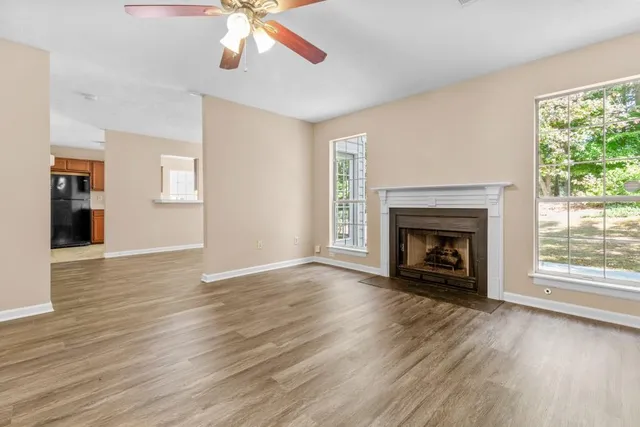 $2,075 | 3525 Park Bluff Lane Northwest, Duluth, GA 30096