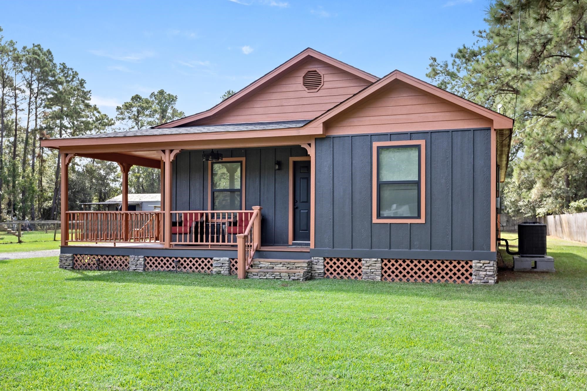 4477 Randall Road Orange, TX 77632 - Photo 2 of 28 Gallery Image 2