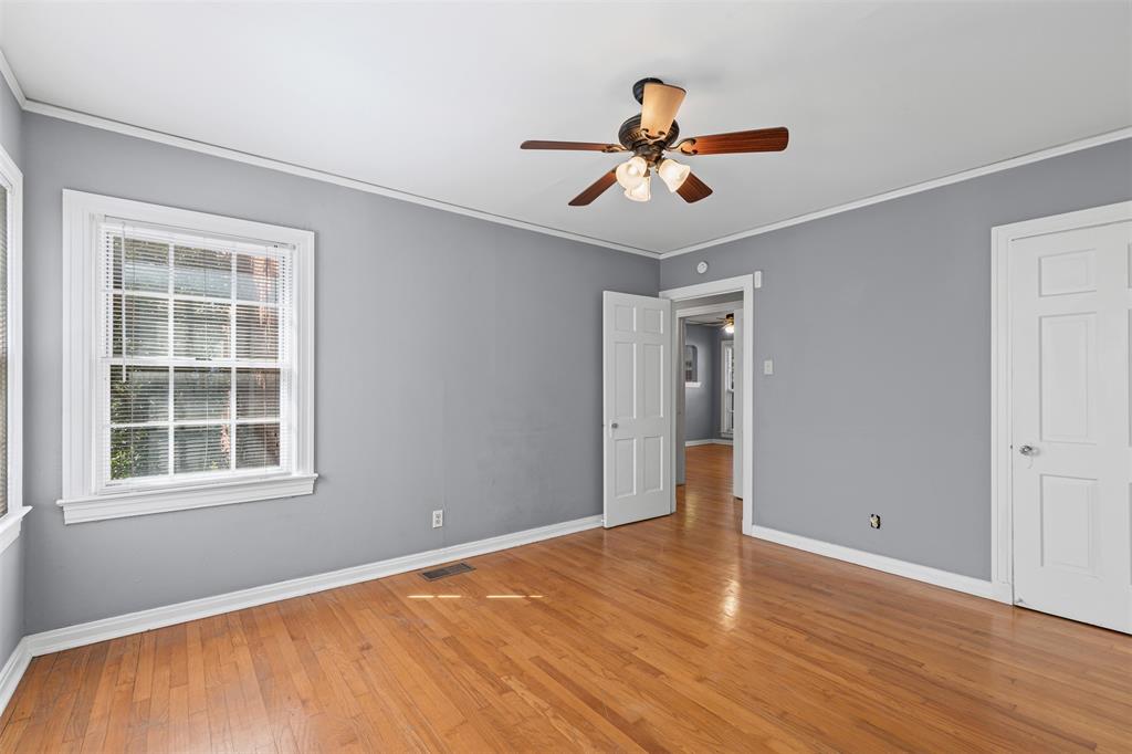 5834 Goodwin Avenue Dallas, TX 75206 - Photo 19 of 31