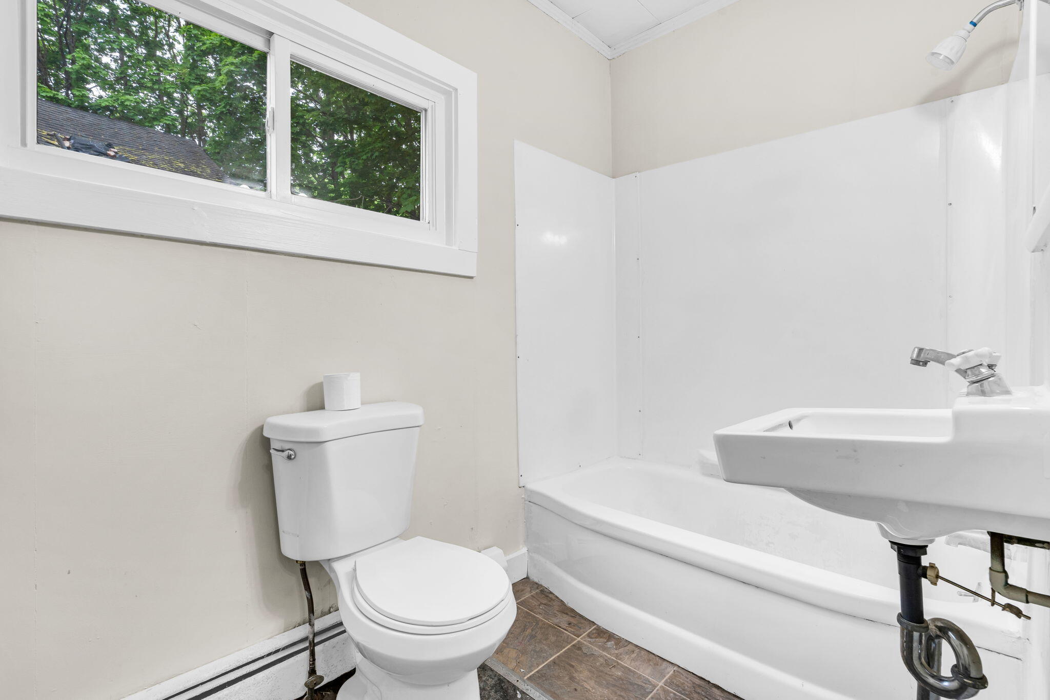 44 Spring Street Gardiner, ME 04345 - Photo 10 of 23 14-web-or-mls-DSC00584
