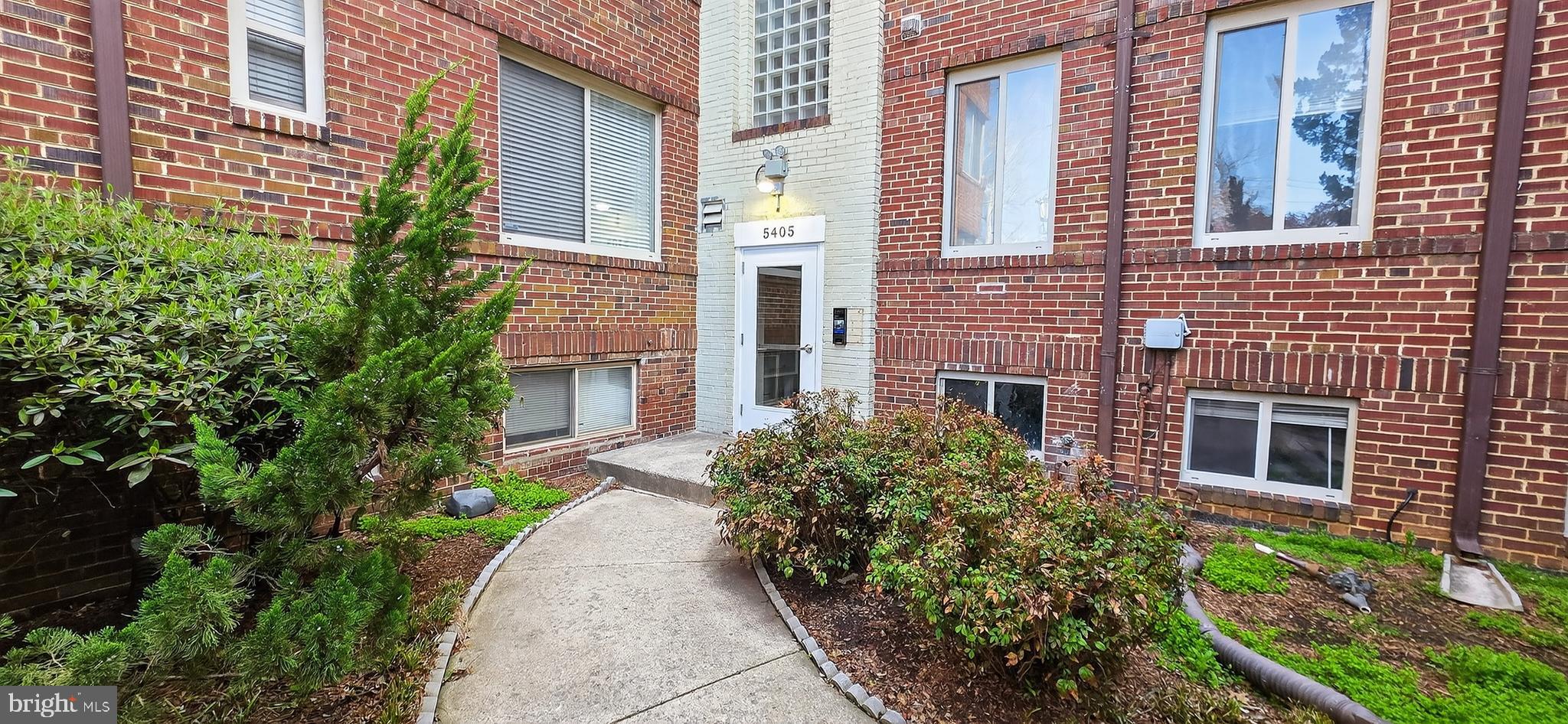 5405 9th Street Northwest, Unit 306 Washington, DC 20011 - Photo 6 of 28