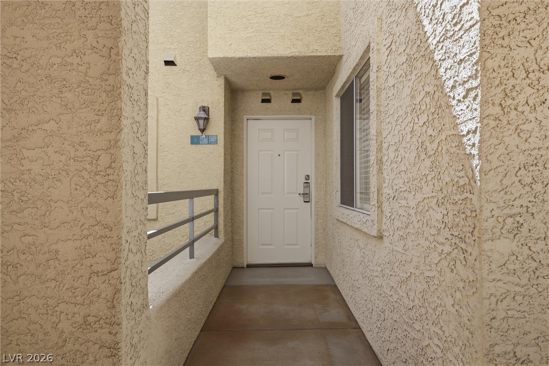 260 East Flamingo Road, Unit 308 Las Vegas, NV 89169 - Photo 2 of 32