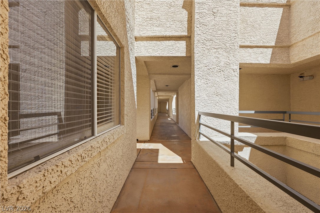 260 East Flamingo Road, Unit 308 Las Vegas, NV 89169 - Photo 3 of 32
