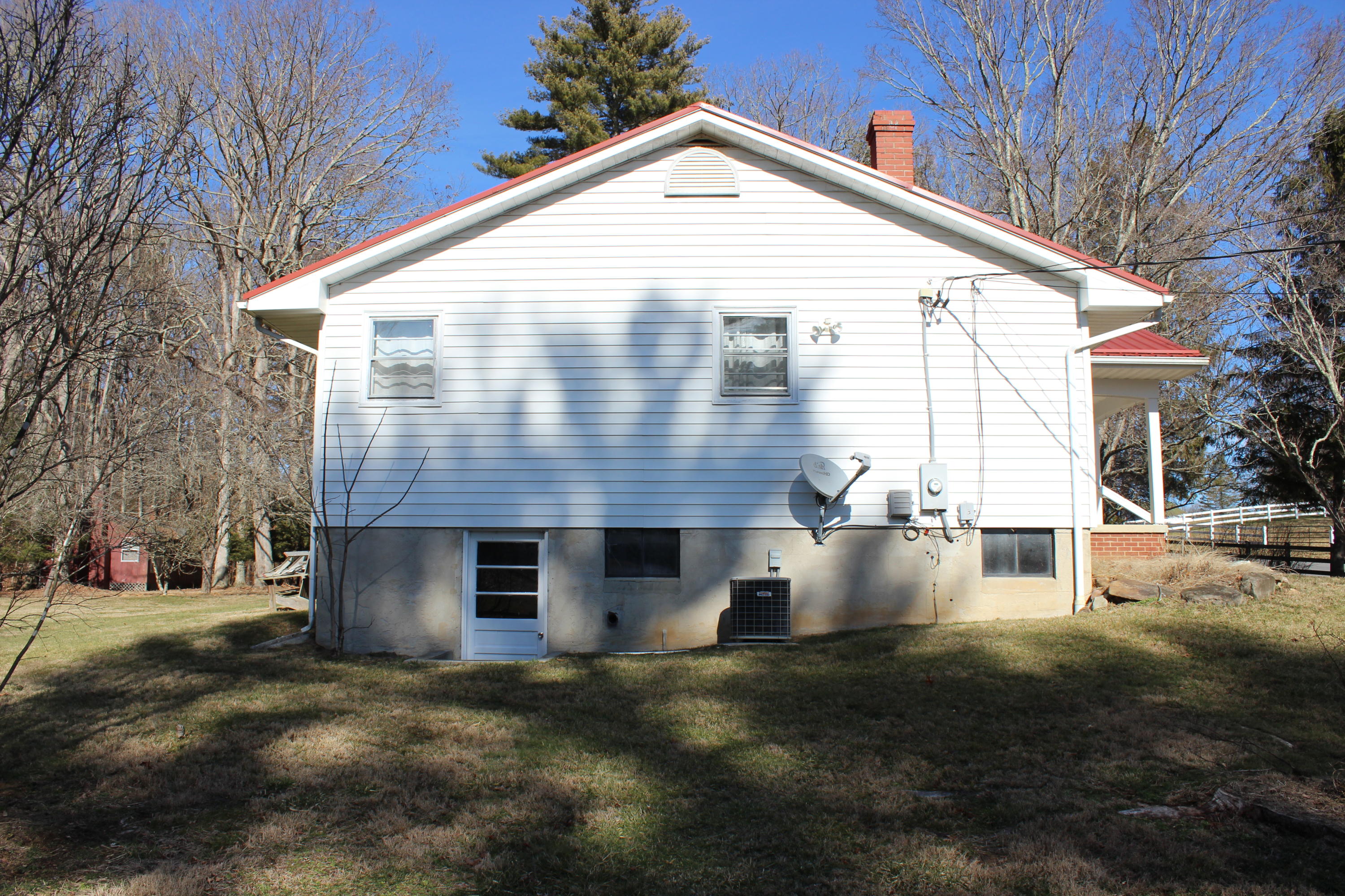 219 Brush Road Lewisburg, WV 24901 - Photo 3 of 30 Gallery Image 3