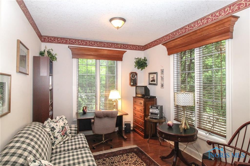 7113 Salisbury Road Maumee, OH 43537 - Photo 14 of 35 Gallery Image 14