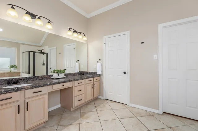 $2,350 | 8015 Sports Haven Drive, Humble, TX 77346