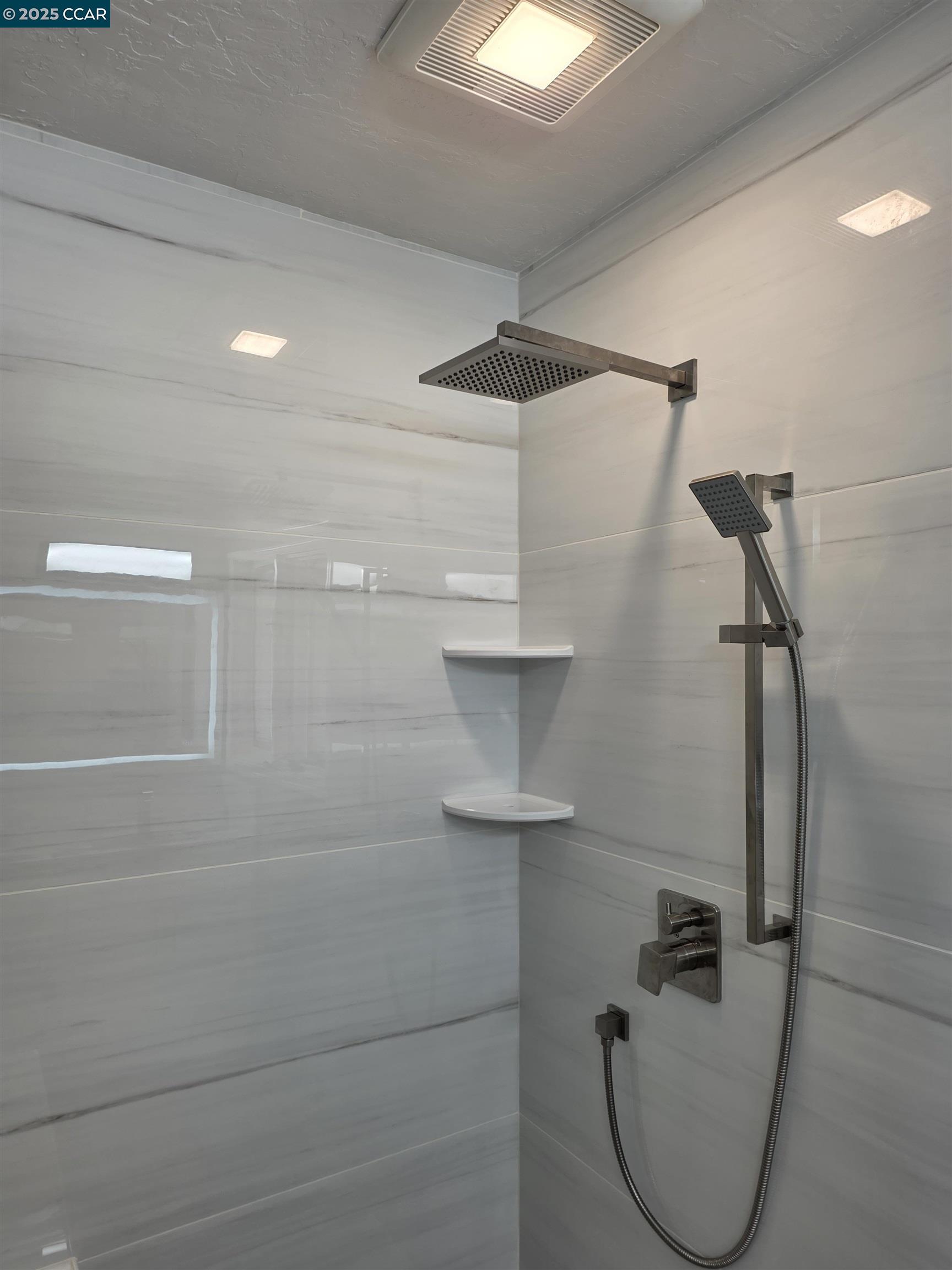 29 Chapel Drive Lafayette, CA 94549 - Photo 8 of 22 a bathroom with a shower