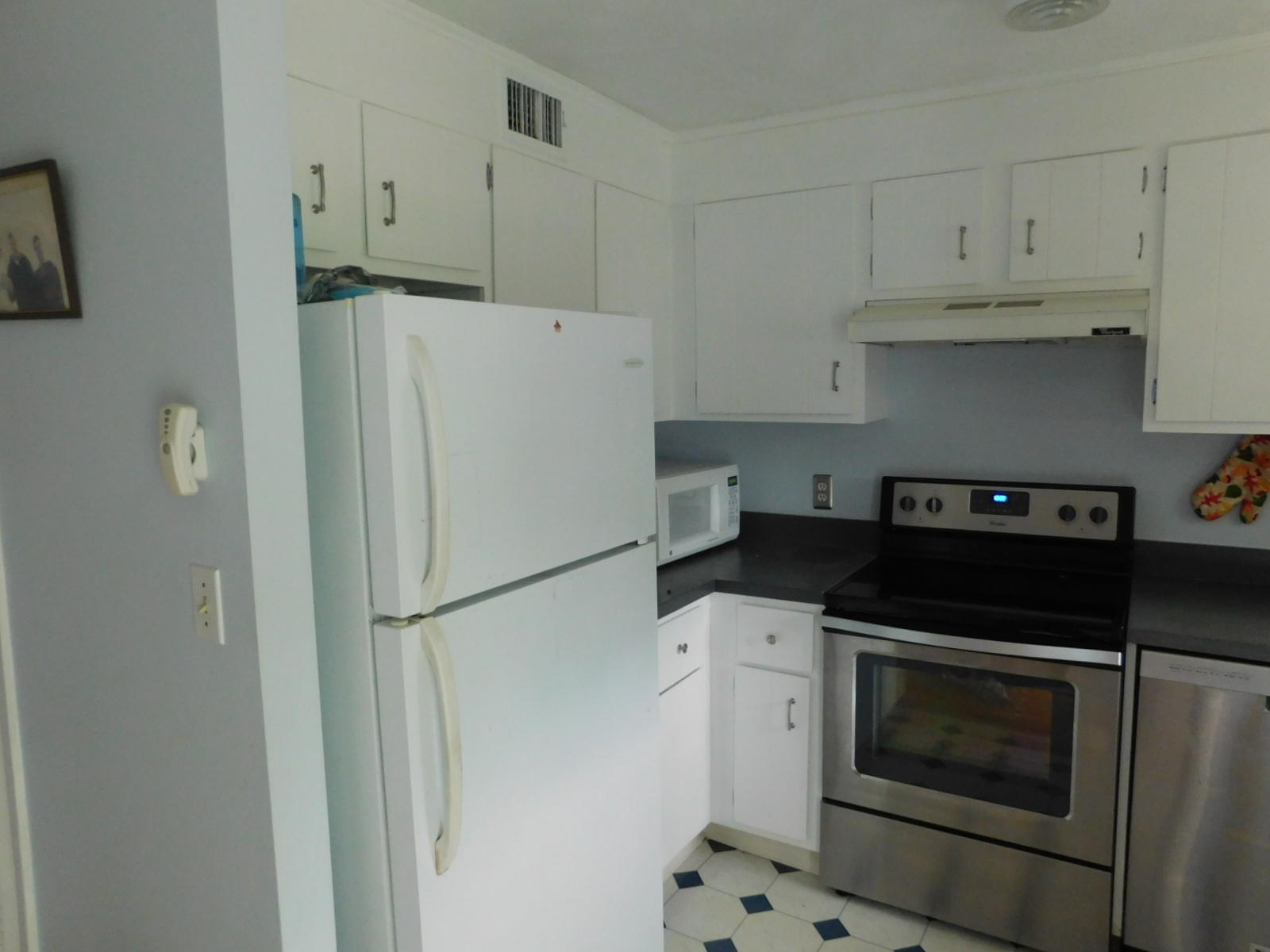 8 Captain Cook Lane Centerville, MA 02632 - Photo 3 of 12 DSCN3700