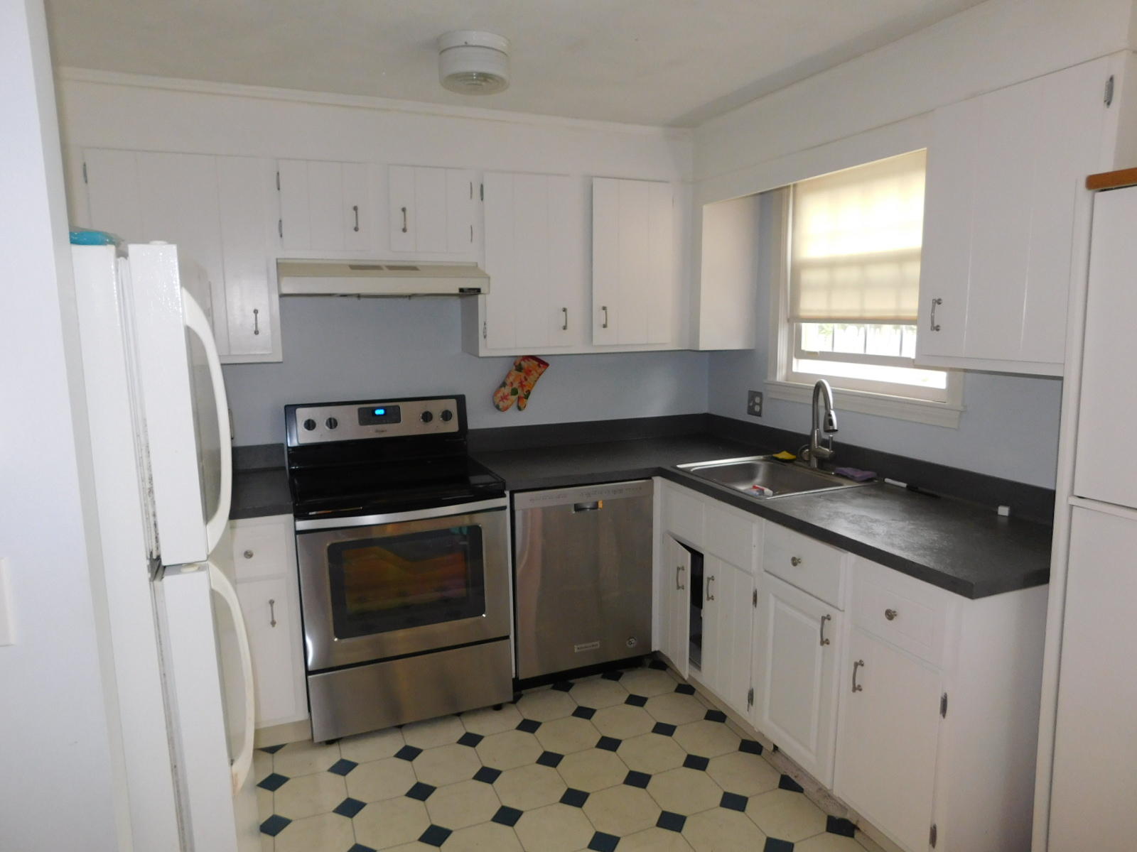 8 Captain Cook Lane Centerville, MA 02632 - Photo 4 of 12 DSCN3702