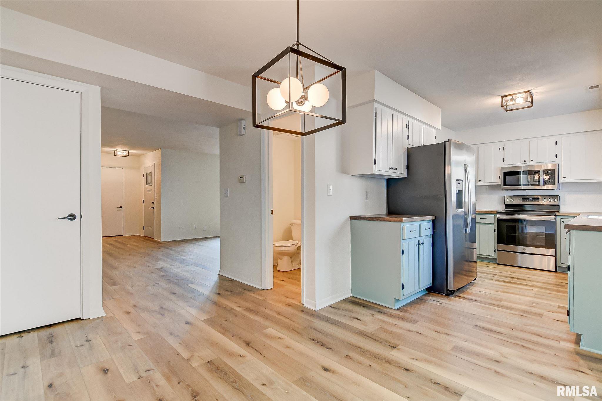 3 Brookside Place Springfield, IL 62704 - Photo 17 of 36 Gallery Image 17