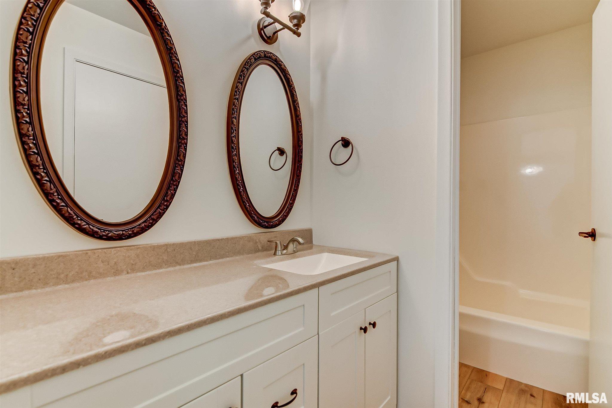 3 Brookside Place Springfield, IL 62704 - Photo 22 of 36 Gallery Image 22