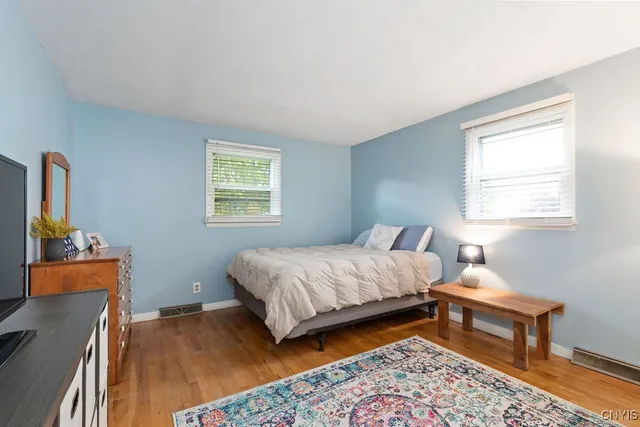 $280,000 | 108 Kennedy Lane, Cicero, NY 13212