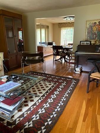 11 Atherton Road Foxboro, MA 02035 - Photo 8 of 35 Gallery Image 8