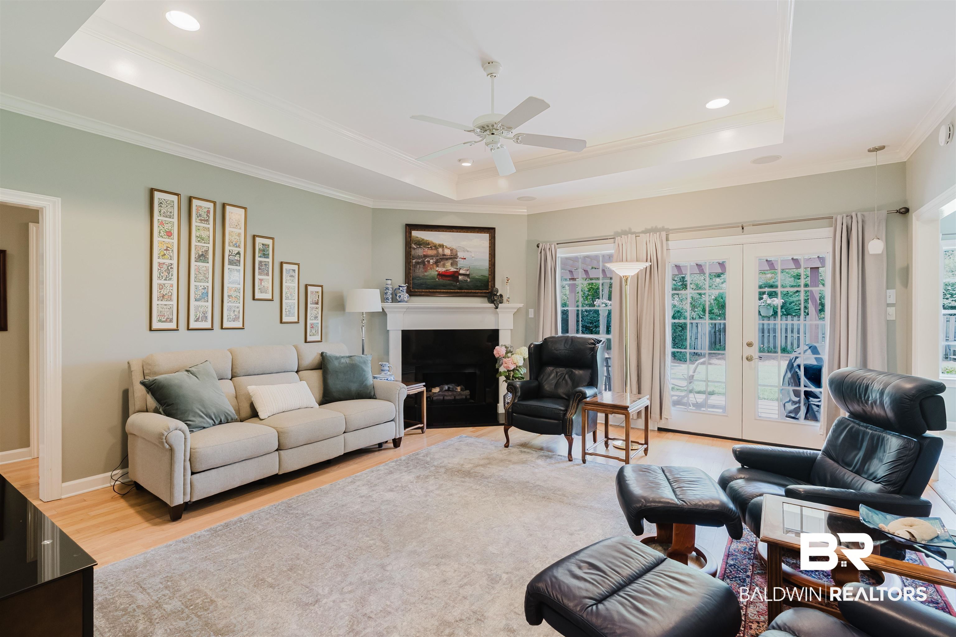 211 Royal Lane Fairhope, AL 36532 - Photo 10 of 54