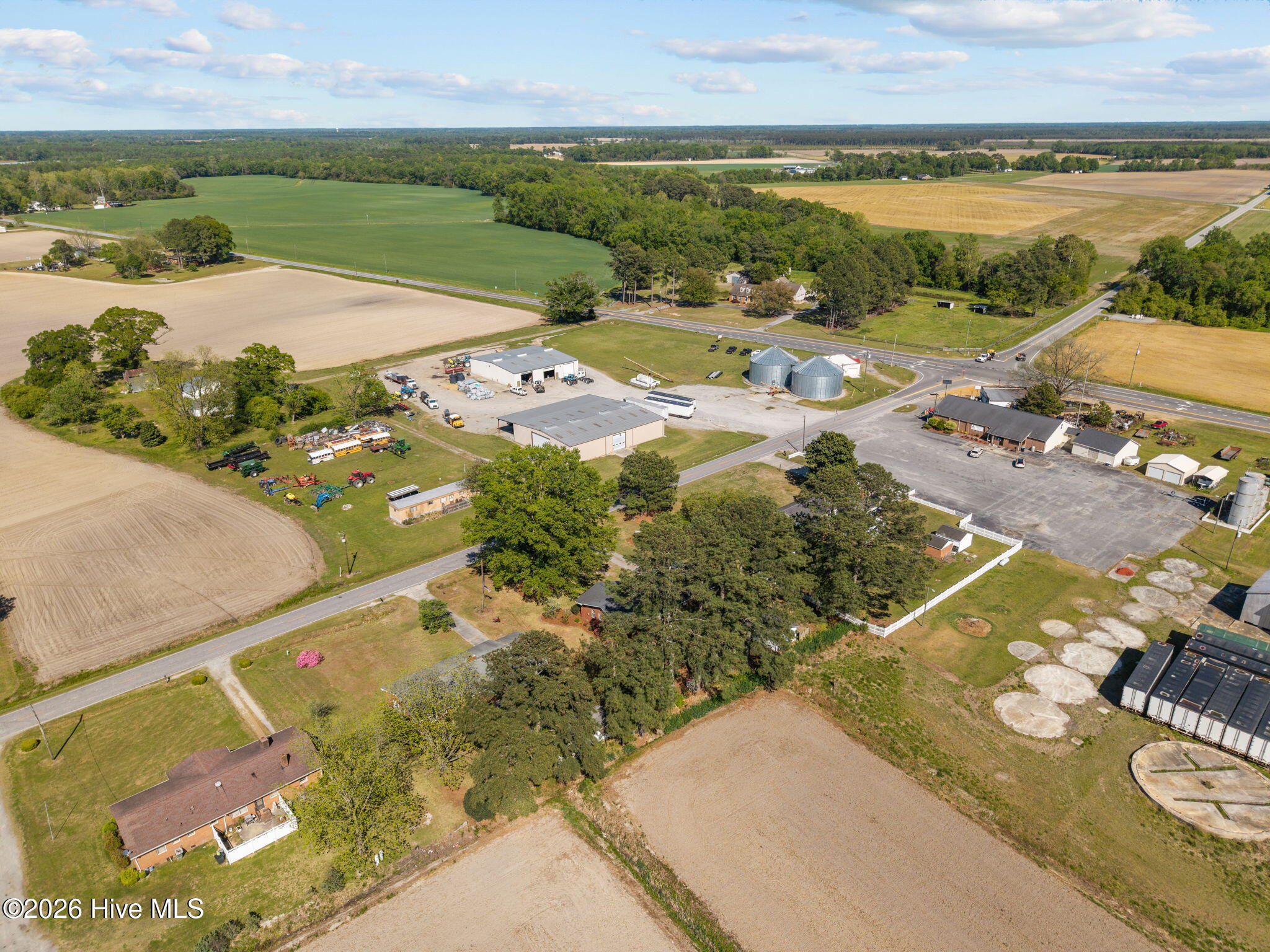 113 Vandiford-Thomas Road Snow Hill, NC 28580 - Photo 12 of 52 12-web-or-mls-DJI_20260410155813_0047_D