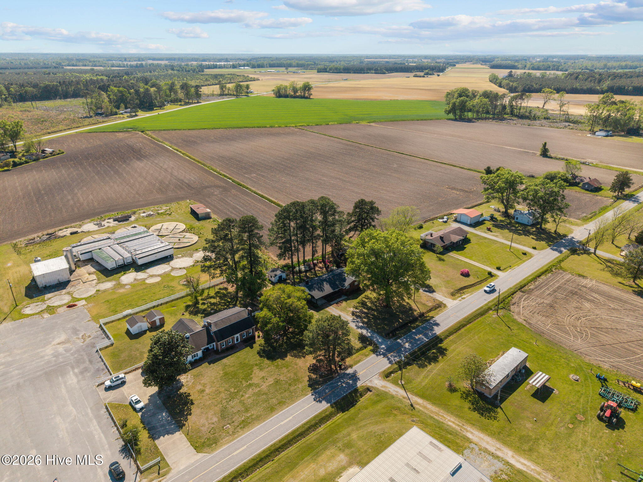 113 Vandiford-Thomas Road Snow Hill, NC 28580 - Photo 14 of 52 14-web-or-mls-DJI_20260410155920_0049_D