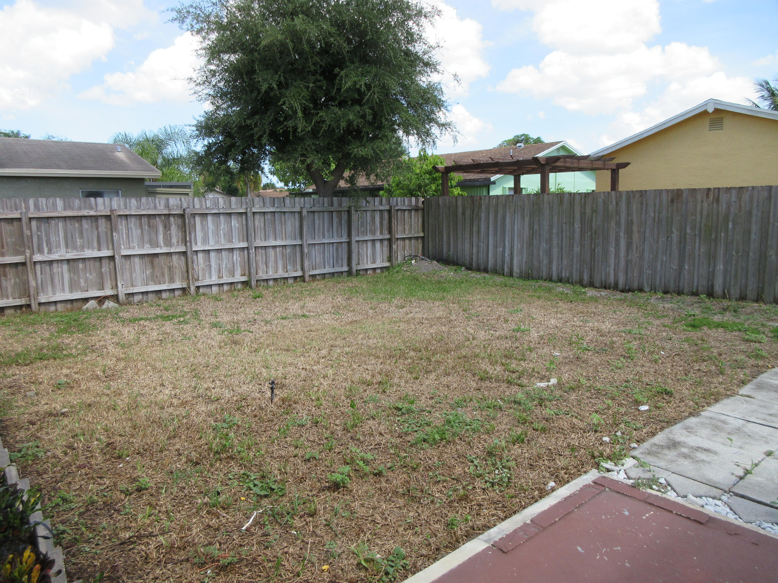 8800 Southwest 10th Street Boca Raton, FL 33433 - Photo 13 of 14 IMG_0875
