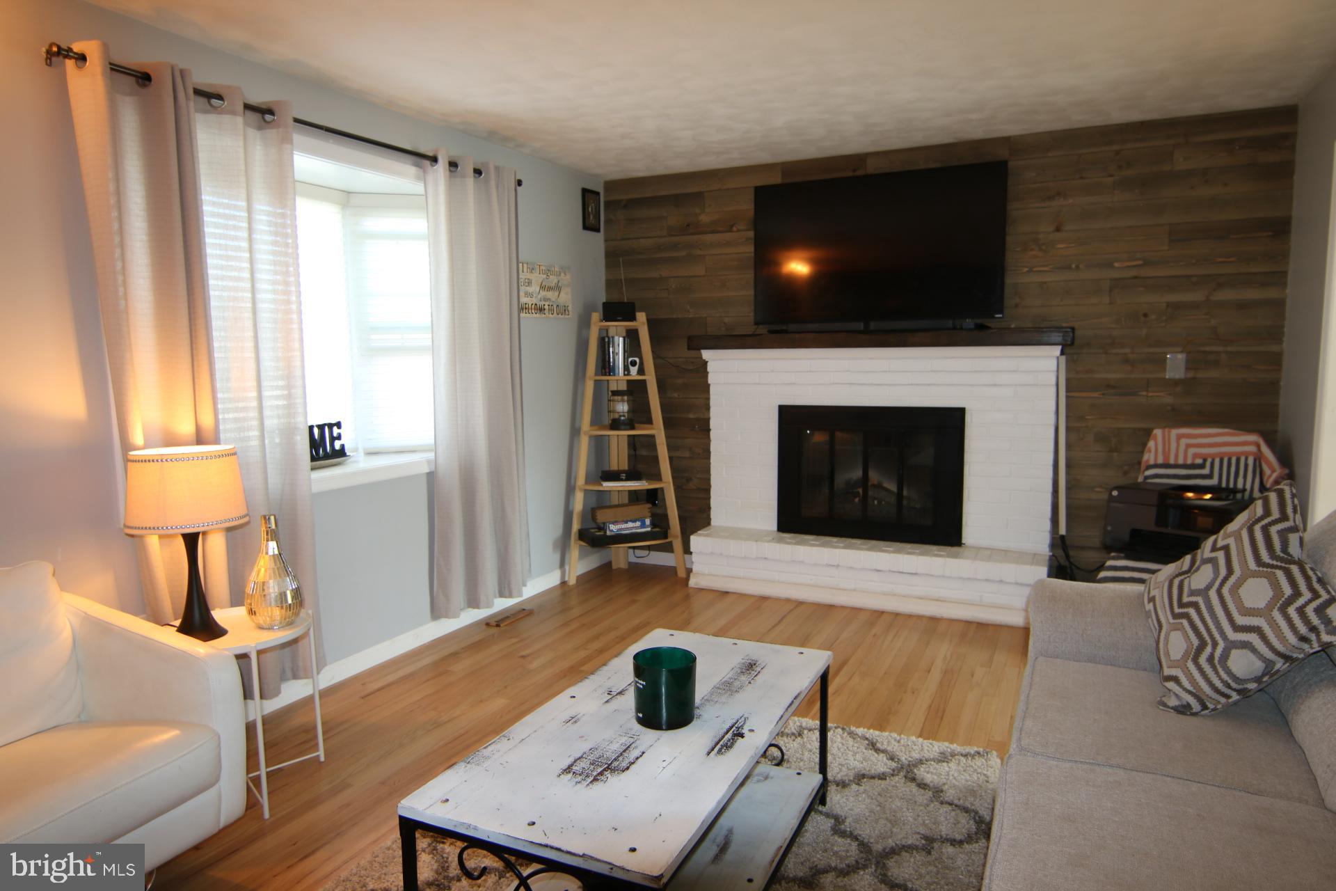 2 Bangor Road Middletown, PA 17057 - Photo 4 of 33 Gallery Image 4