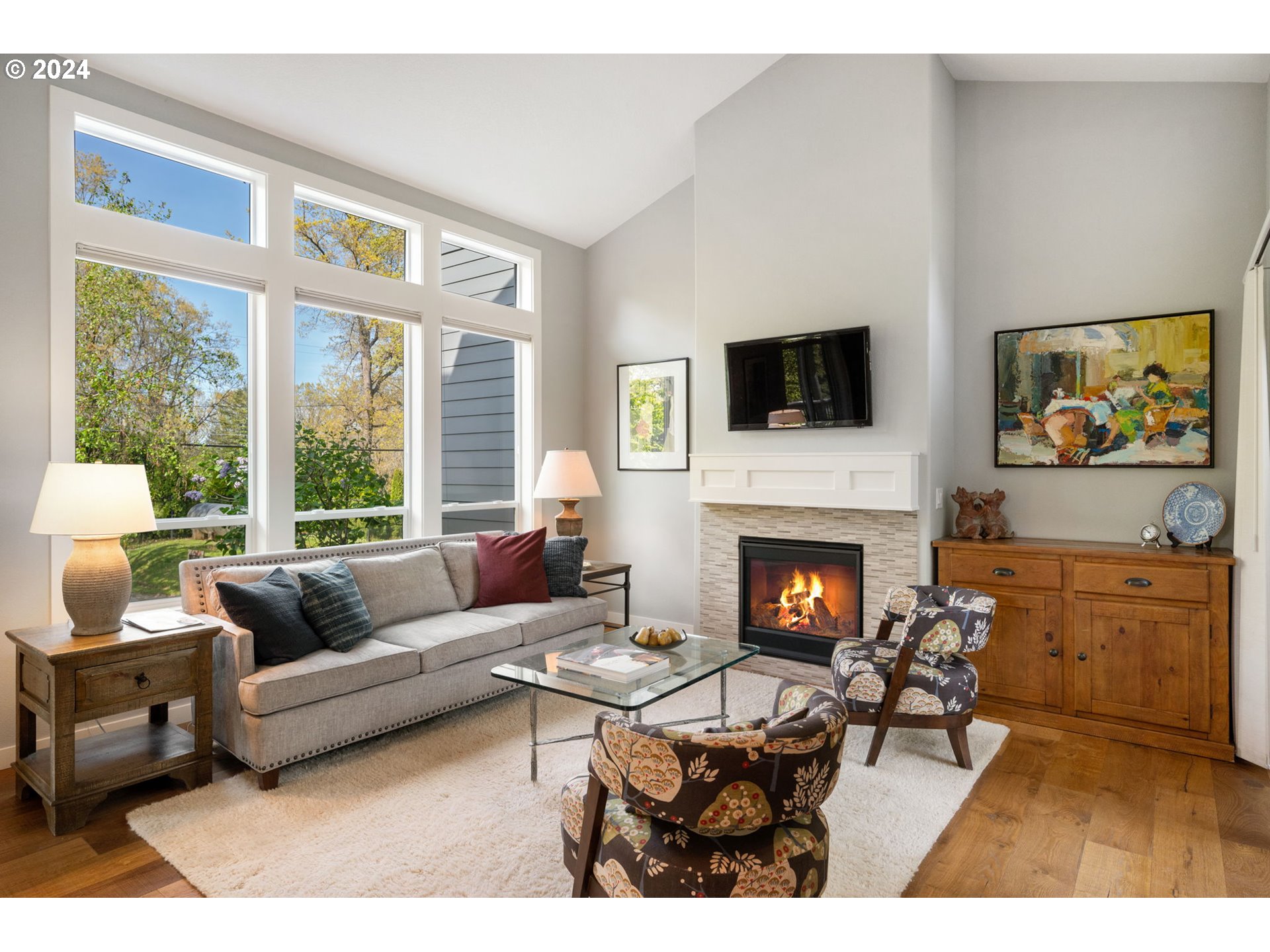 9218 Southwest Brier Place Portland, OR 97219 - Photo 7 of 38 Gallery Image 7