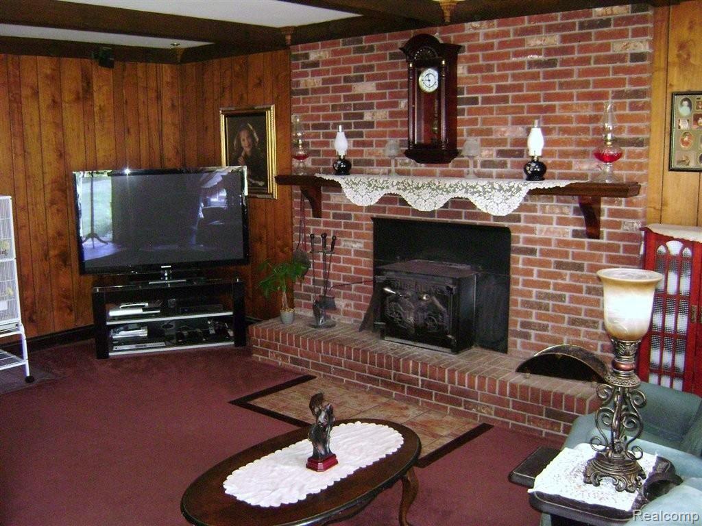 16083 Hough Road Allenton, MI 48002 - Photo 9 of 31 DSC05426 - Copy.JPG