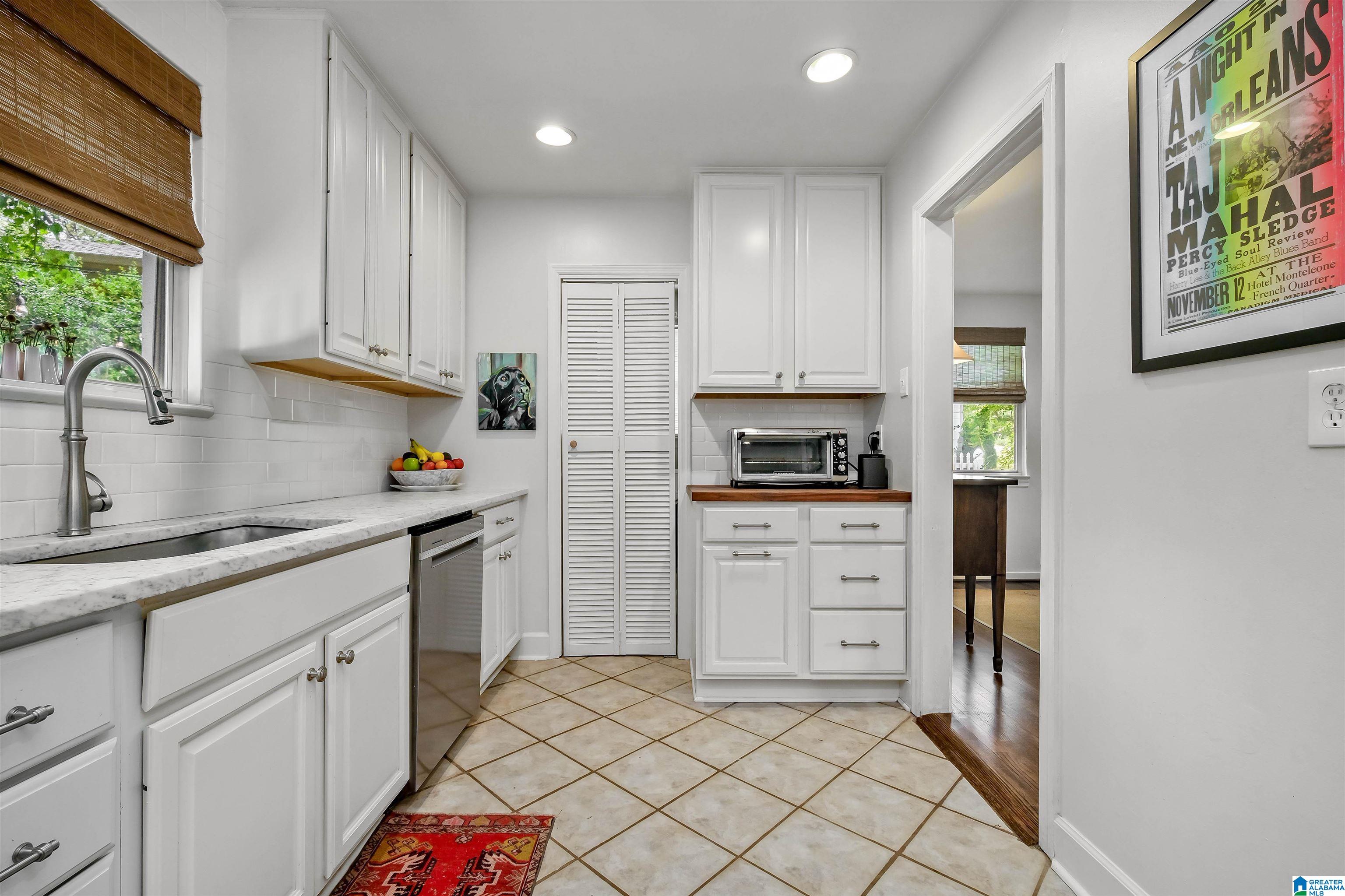 1122 Sims Avenue Birmingham, AL 35213 - Photo 16 of 41