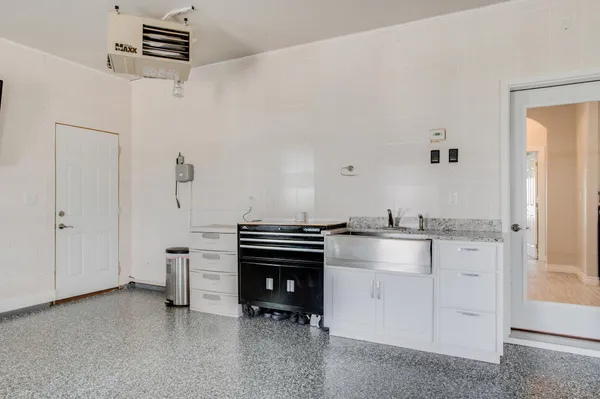 $530,000 | 5419 43rd Street South, Fargo, ND 58104