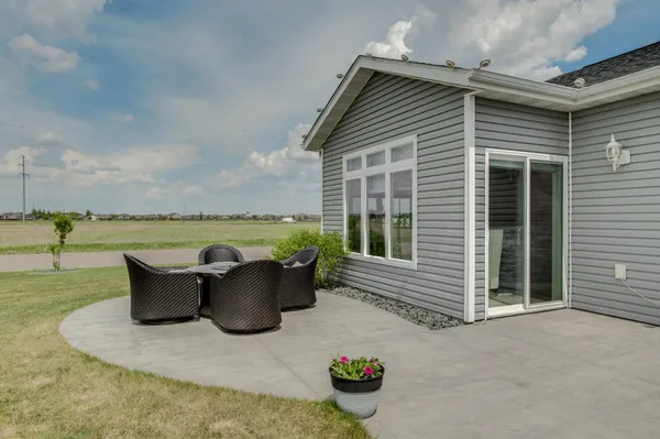 $530,000 | 5419 43rd Street South, Fargo, ND 58104