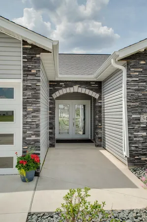 $530,000 | 5419 43rd Street South, Fargo, ND 58104