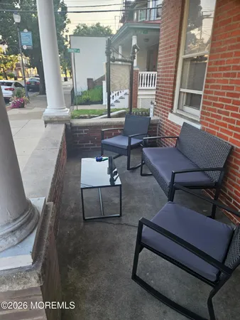 $2,050 | 11 Washington Street, Unit 1, Mount Holly, NJ 08060