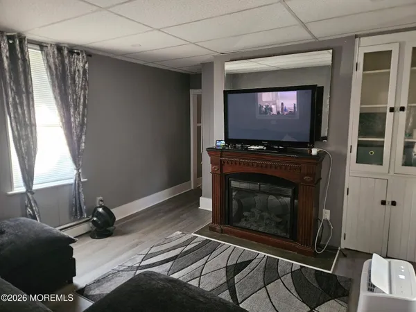 $2,050 | 11 Washington Street, Unit 1, Mount Holly, NJ 08060