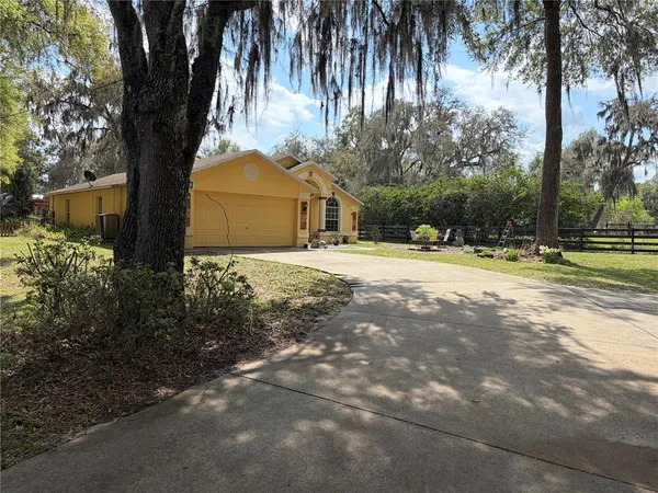 $3,200 | 3205 Southeast 23rd Place, Sumterville, FL 33585