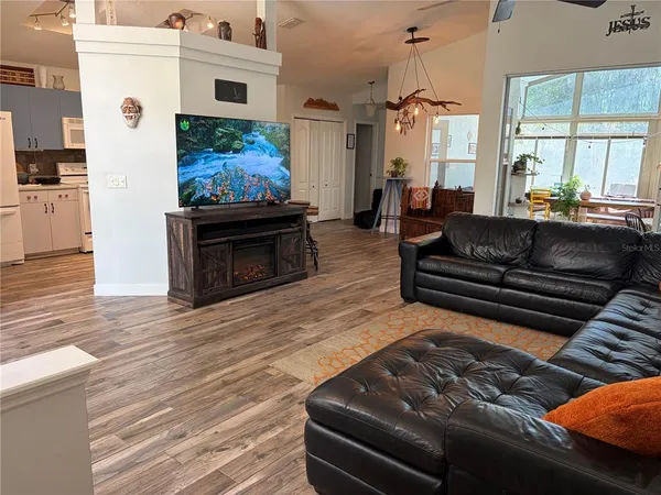 $3,200 | 3205 Southeast 23rd Place, Sumterville, FL 33585