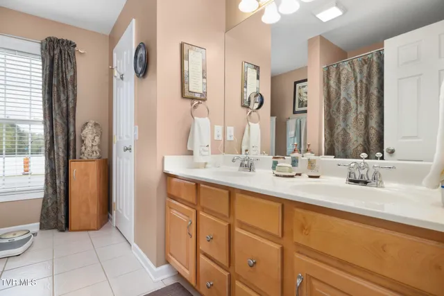 $390,000 | 101 Yarrow Drive, Bluff City, TN 37618