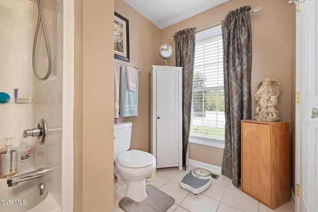 $390,000 | 101 Yarrow Drive, Bluff City, TN 37618