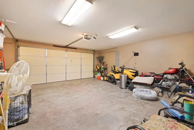 $390,000 | 101 Yarrow Drive, Bluff City, TN 37618