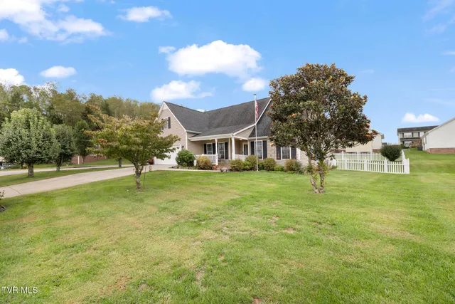 $390,000 | 101 Yarrow Drive, Bluff City, TN 37618