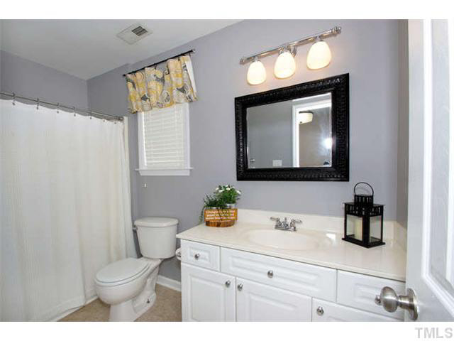 11025 Louson Place Raleigh, NC 27614 - Photo 19 of 24 Gallery Image 19