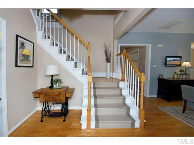 11025 Louson Place Raleigh, NC 27614 - Photo 3 of 24 Gallery Image 3
