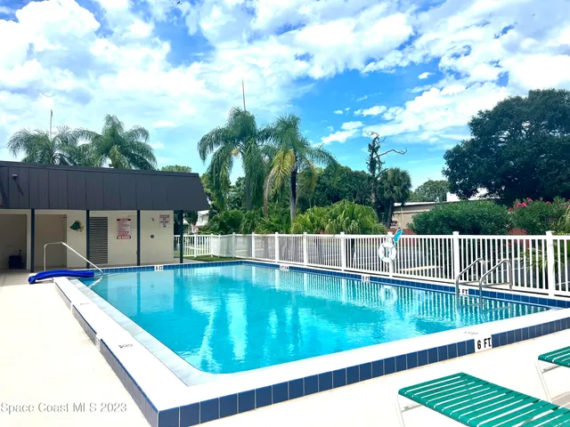$180,000 | 756 Ridge Club Drive, Unit 61, Melbourne, FL 32934