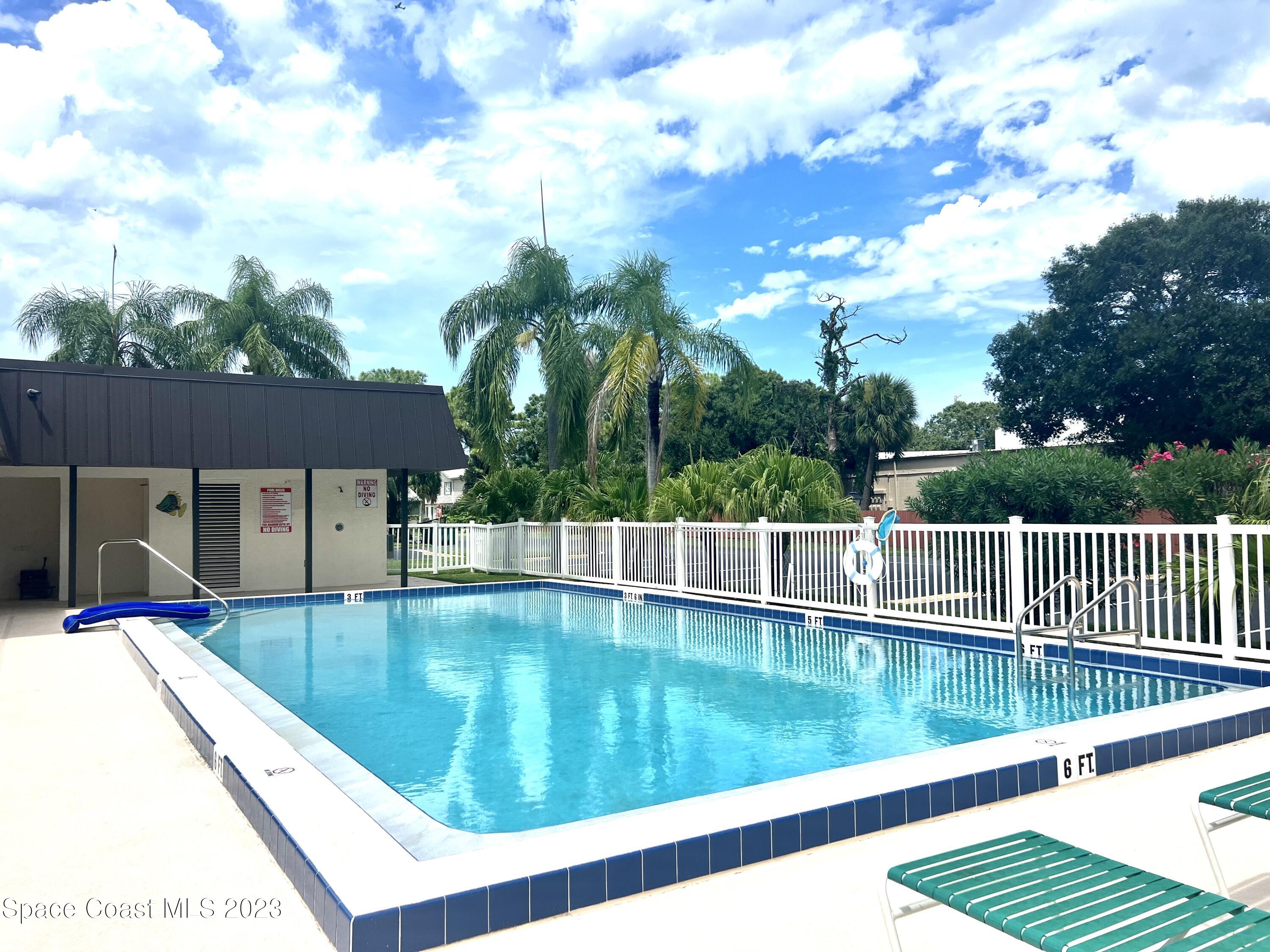 756 Ridge Club Drive, Unit 61 Melbourne, FL 32934 - Photo 27 of 29 a view of swimming pool