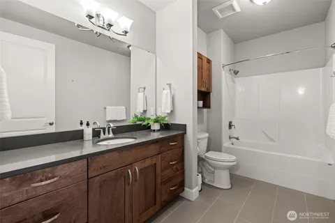 $720,000 | 5105 Grand Loop, Unit 410, Tacoma, WA 98407