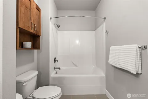 $720,000 | 5105 Grand Loop, Unit 410, Tacoma, WA 98407